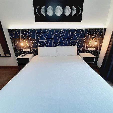 Hostal Laia By Gaiarooms Barcelona Eksteriør bilde
