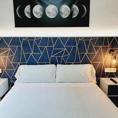 Hostal Laia By Gaiarooms Barcelona Eksteriør bilde