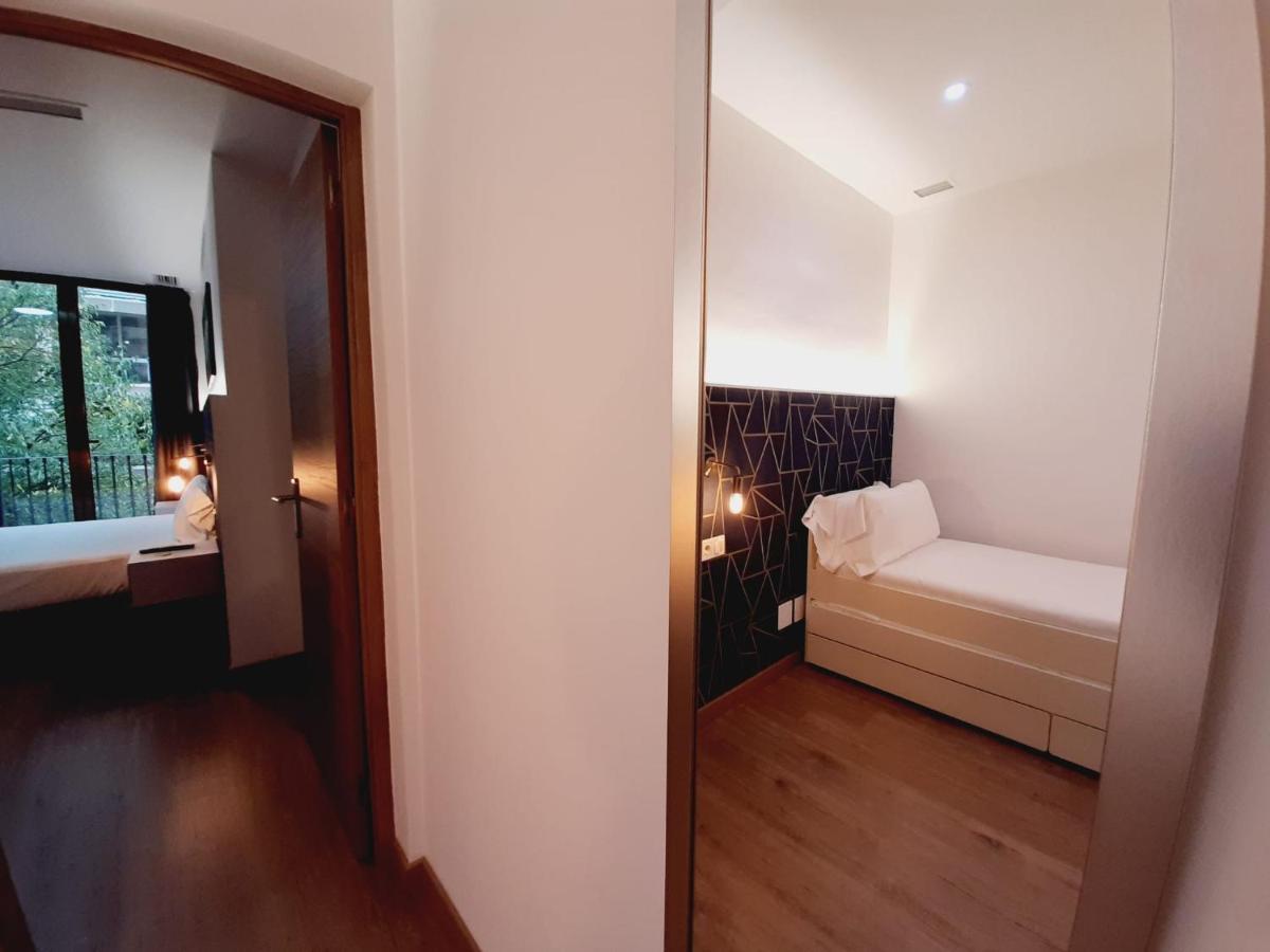 Hostal Laia By Gaiarooms Barcelona Eksteriør bilde