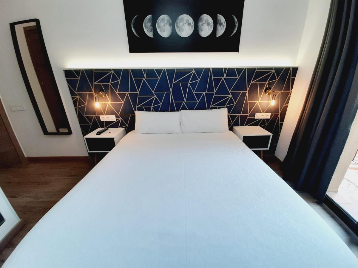 Hostal Laia By Gaiarooms Barcelona Eksteriør bilde