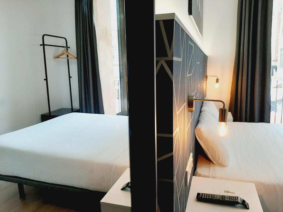 Hostal Laia By Gaiarooms Barcelona Eksteriør bilde